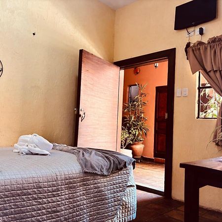 Hotel Chilero Y Cafe Antigua Eksteriør billede